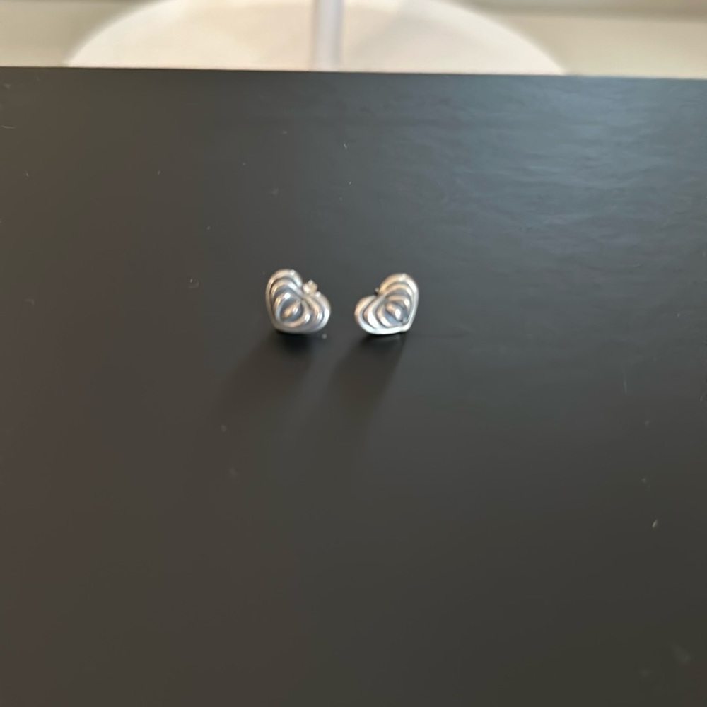 Lagos Caviar Fluted Stud earrings